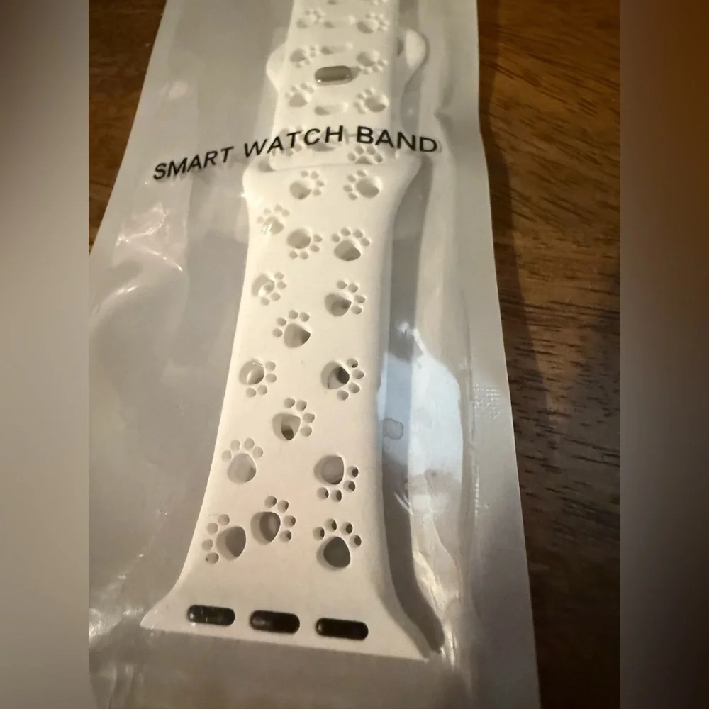 🐾 NWT! Apple watch strap/band. Silicone